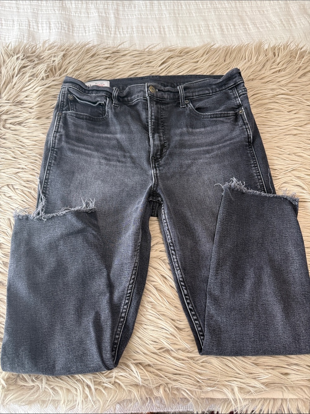 GAP Washed Black Distressed Cropped Jeans